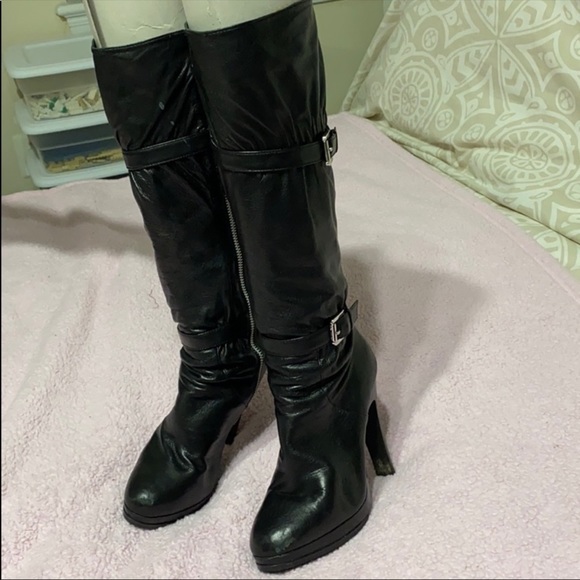 Michael Kors boots - Picture 1 of 7